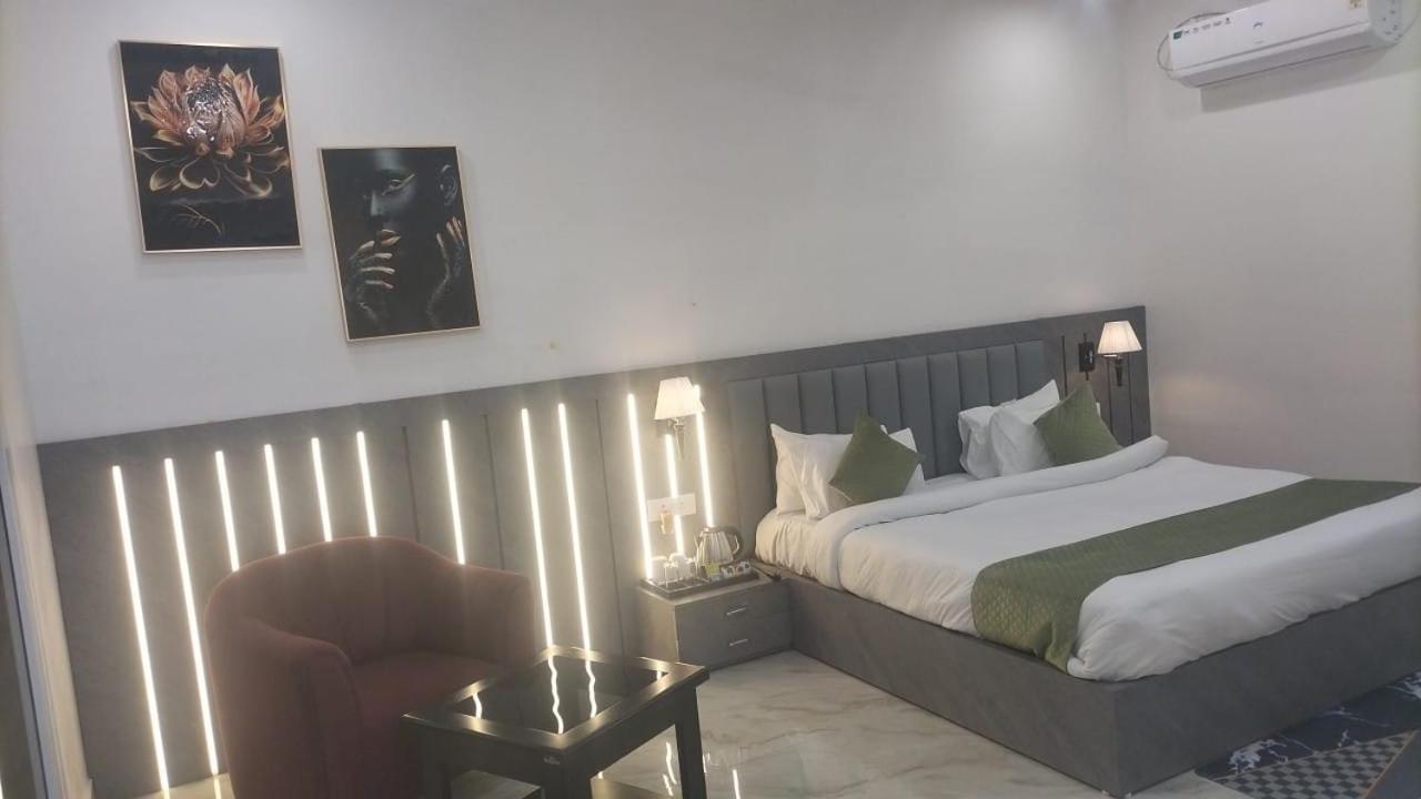 Hotel Eco Park Rewa Kültér fotó