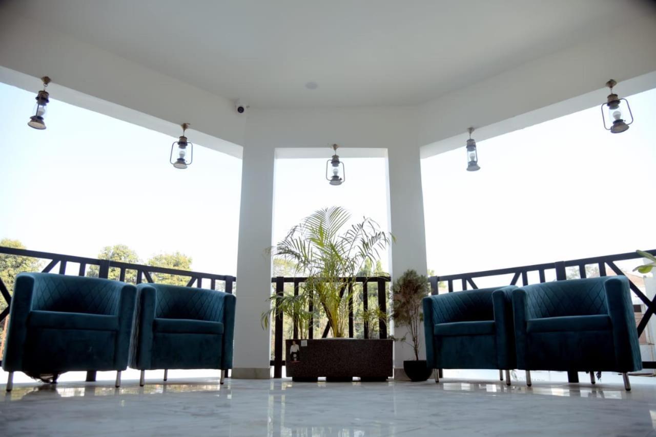 Hotel Eco Park Rewa Kültér fotó